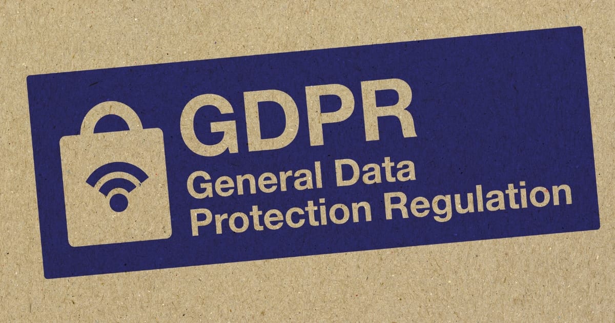 GDPR-logotyp med texten General Data Protection Regulation, viktigt för datahantering och webbutveckling